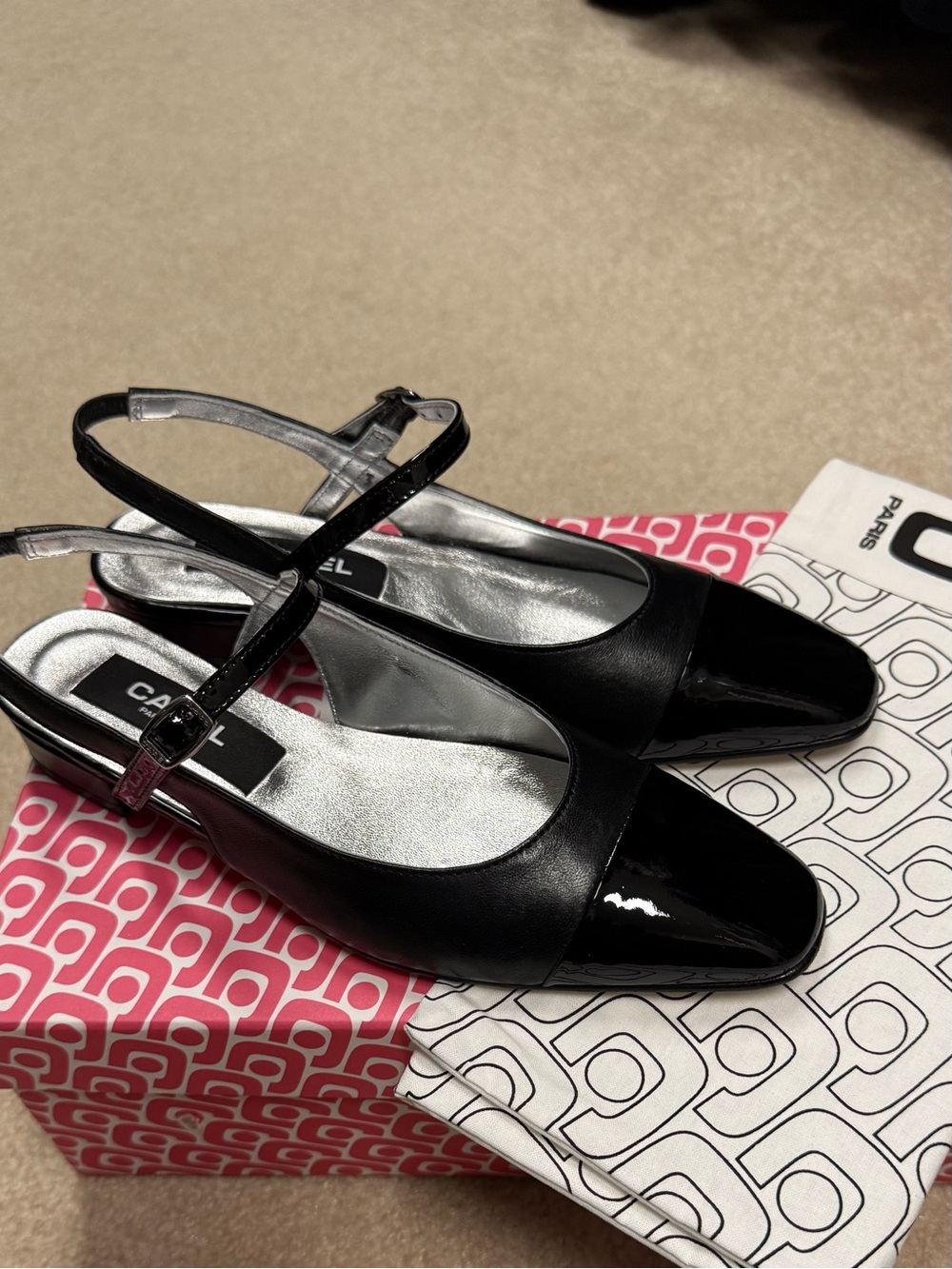CAREL PARIS 
Oceano Black leather & patent slingback
NEW 
Size 36.5
